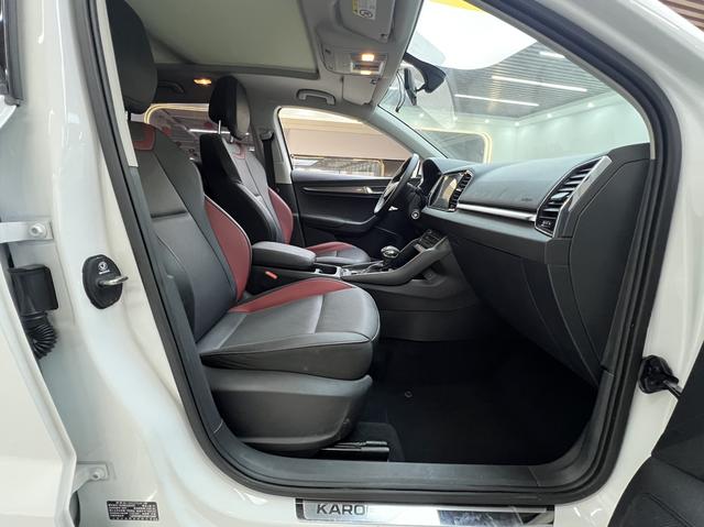 Skoda Karoq 2023, фото 15
