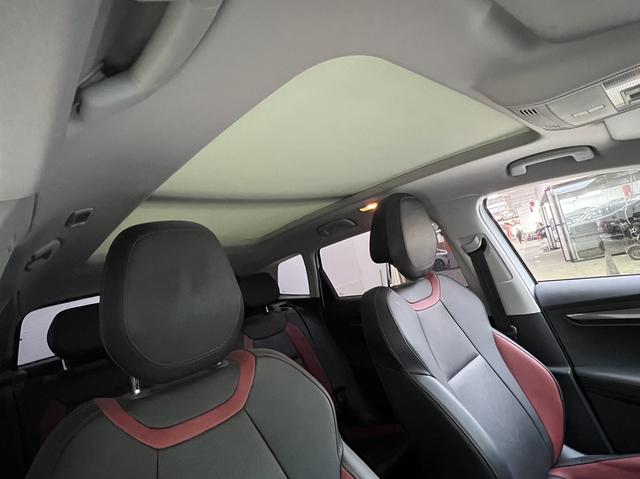Skoda Karoq 2023, фото 17