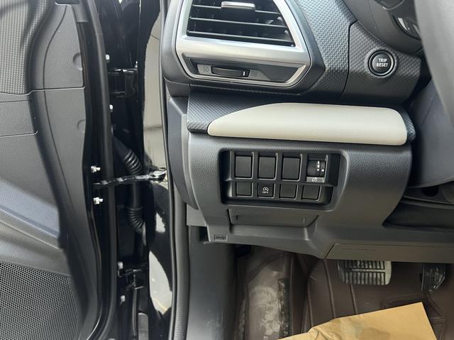 Subaru Forester 2022, фото 10
