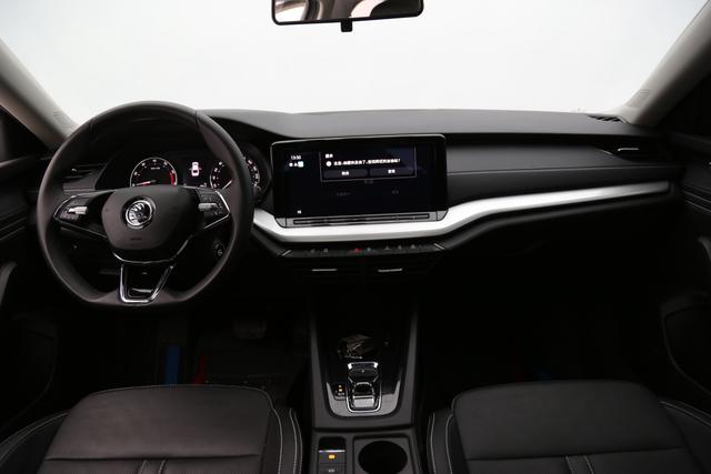 Skoda Octavia 2022, фото 15
