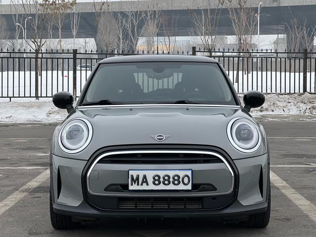 MINI Cooper 2022, фото 2