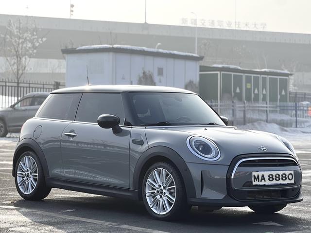 MINI Cooper 2022, фото 9