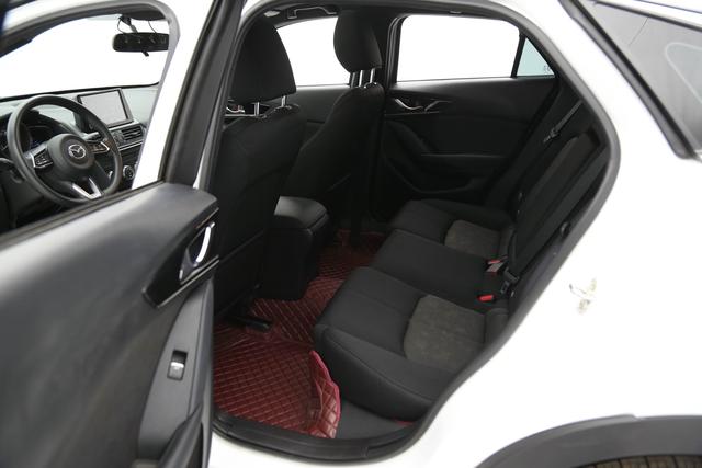 Mazda CX-4 2021, фото 16