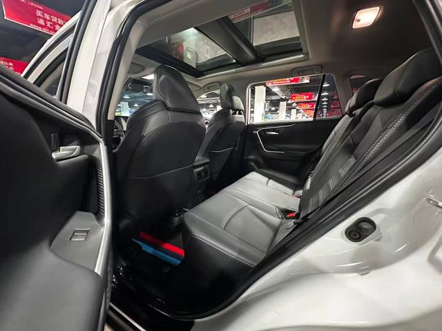 Toyota Weilan 2024, фото 5