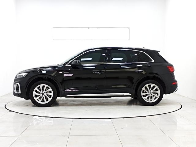 Audi Q5L 2022, фото 4
