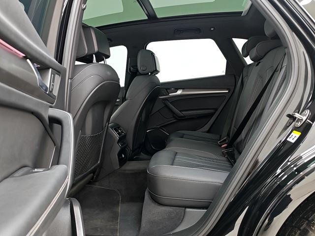 Audi Q5L 2022, фото 13