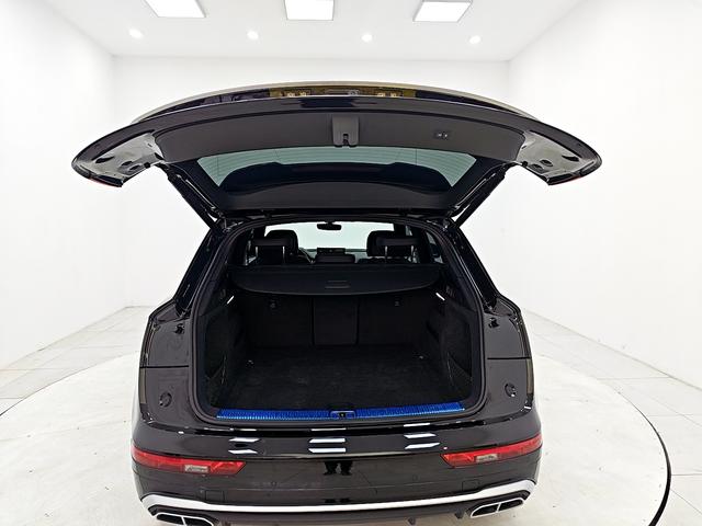 Audi Q5L 2022, фото 15