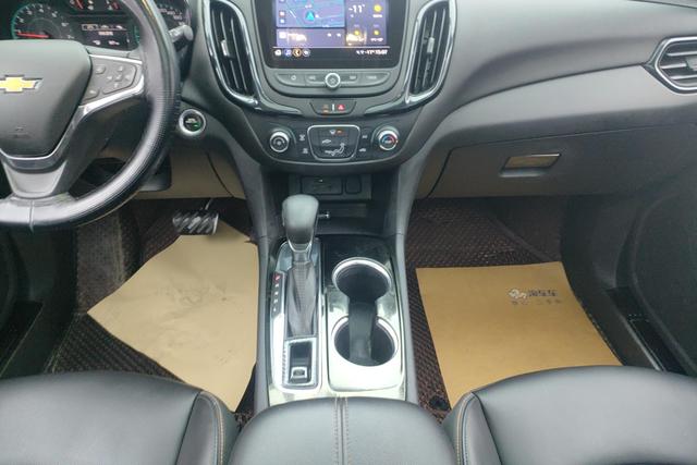 Chevrolet Equinox 2022, фото 16