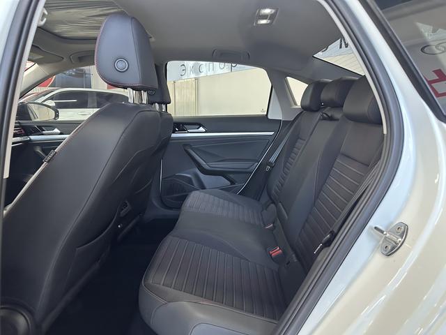 Volkswagen Lavida 2023, фото 15
