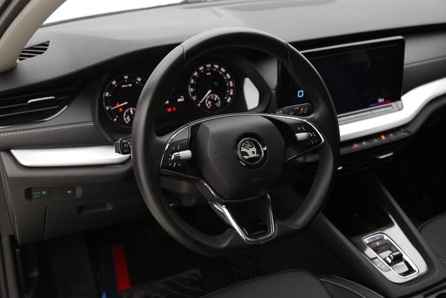 Skoda Octavia 2022, фото 8