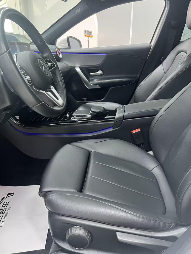 Mercedes-Benz A-Class 2023, фото 14