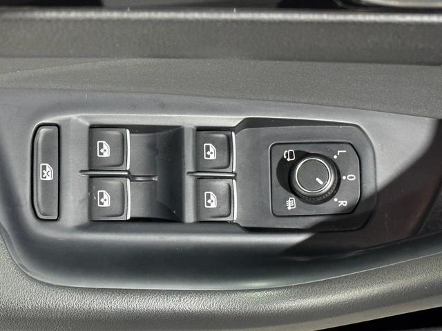 Volkswagen CC 2023, фото 16
