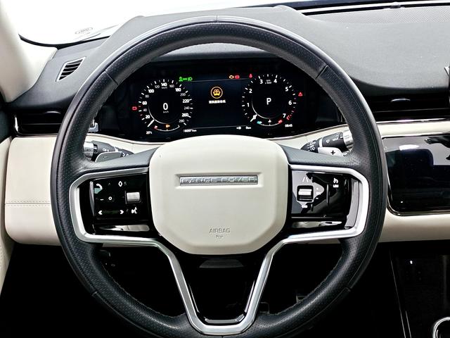 Land Rover Evoque 2021, фото 11