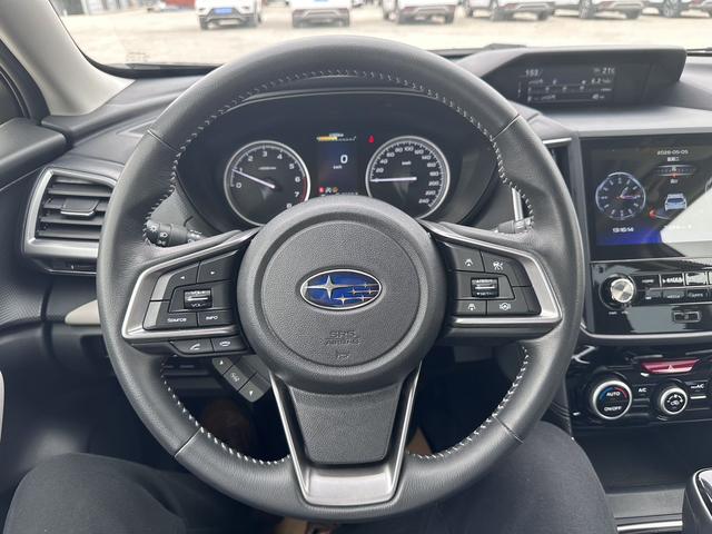 Subaru Forester 2022, фото 14