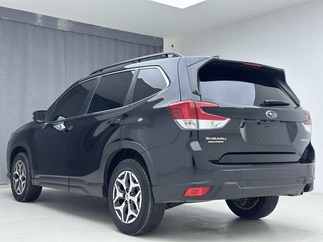 Subaru Forester 2022, фото 4