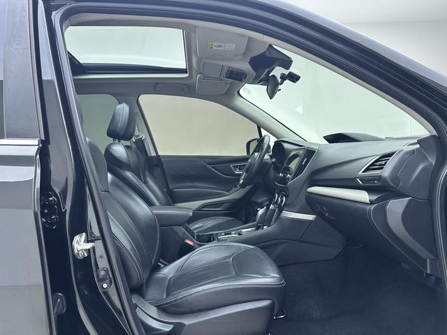 Subaru Forester 2022, фото 8