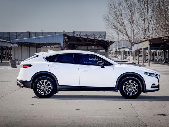 Mazda CX-4 2021, фото 7
