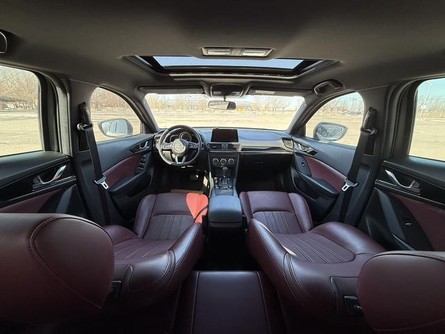 Mazda CX-4 2021, фото 10