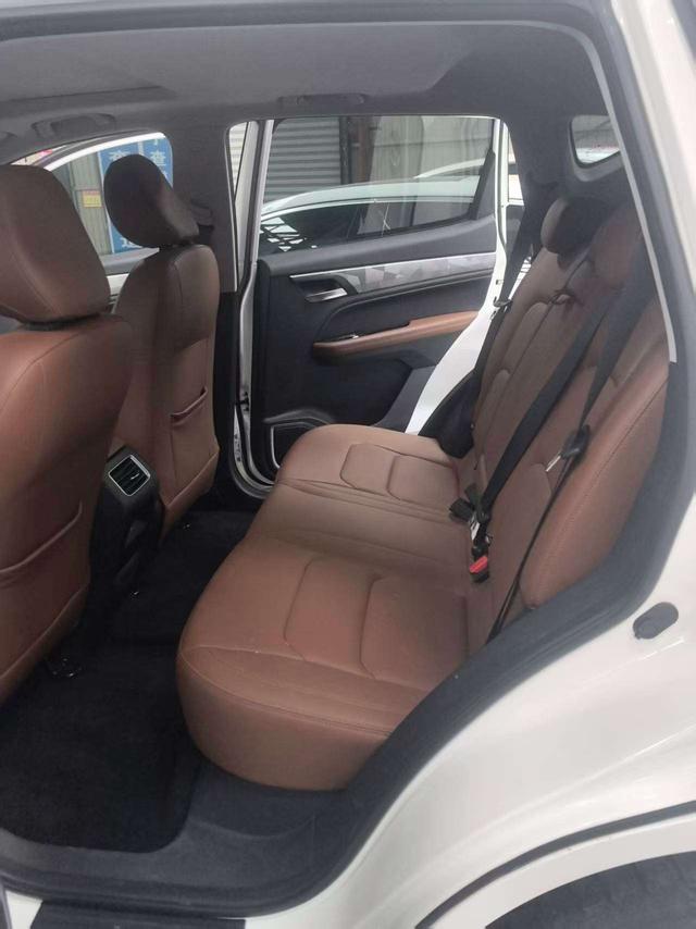 Geely Emgrand X6 2021, фото 10