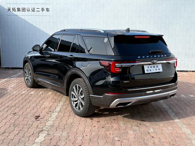 Ford Explorer 2023, фото 6