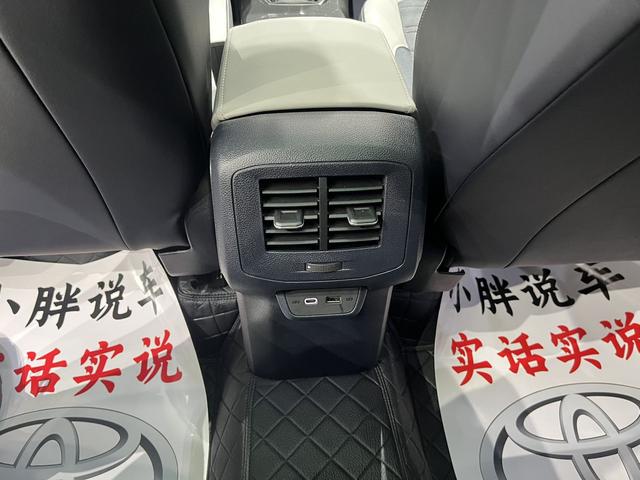 Volkswagen Tayron 2026, фото 13