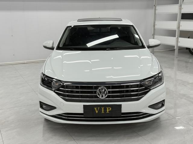Volkswagen Jetta 2021, фото 2