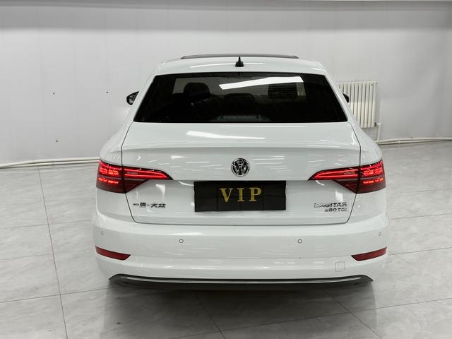 Volkswagen Jetta 2021, фото 4