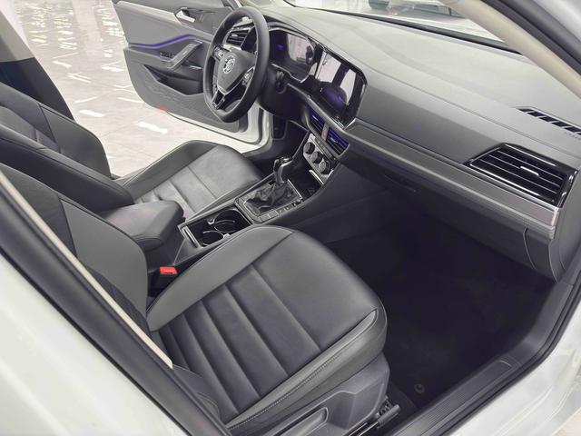 Volkswagen Jetta 2021, фото 9