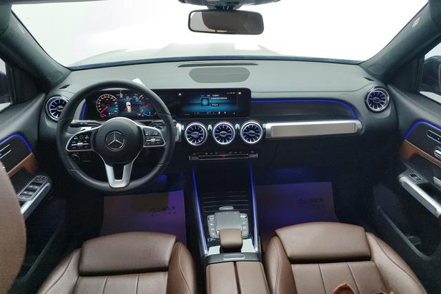 Mercedes-Benz GLB 2022, фото 14