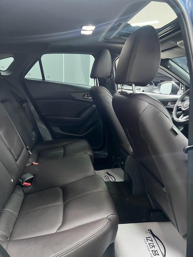Mazda CX-4 2021, фото 14