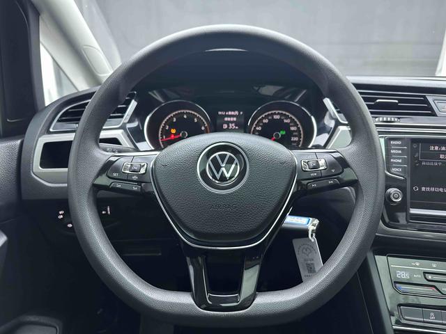 Volkswagen Tuan L 2021, фото 13
