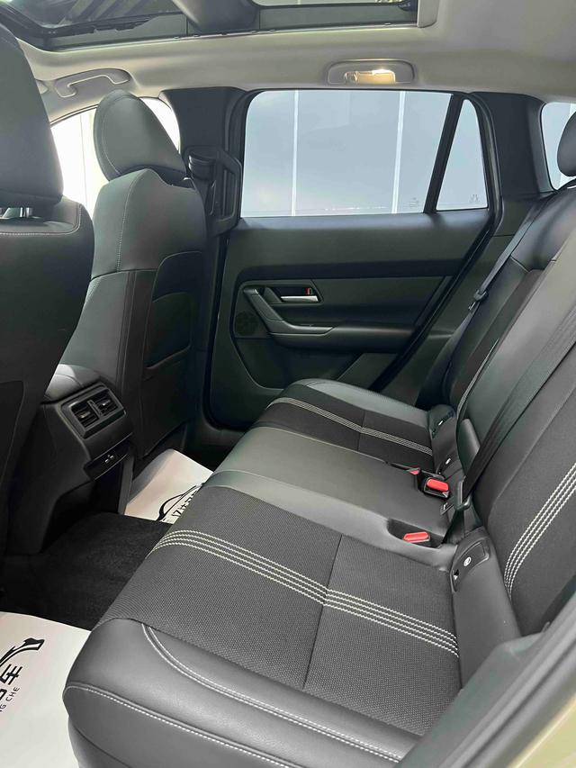 Mazda CX-50 2023, фото 16