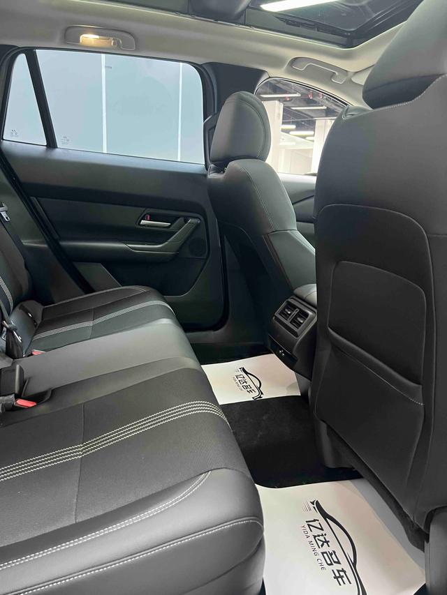 Mazda CX-50 2023, фото 17