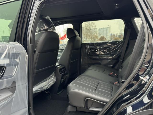 Honda CR-V 2025, фото 8