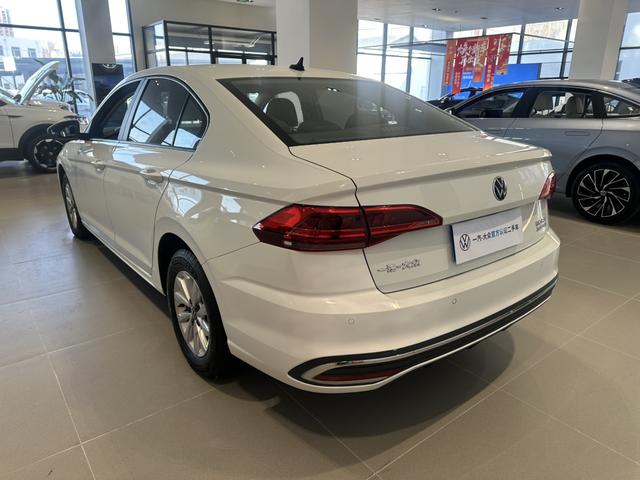Volkswagen Bora 2024, фото 4