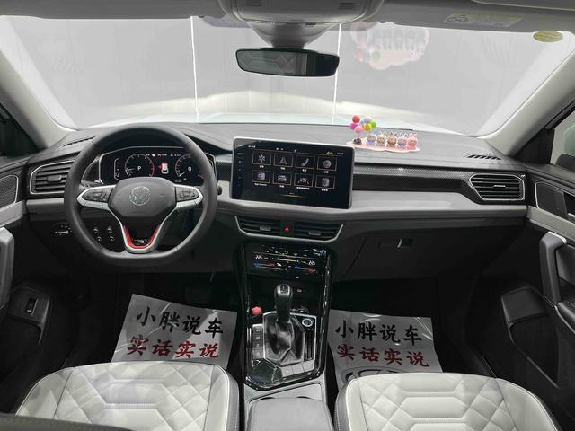 Volkswagen Tayron 2023, фото 15