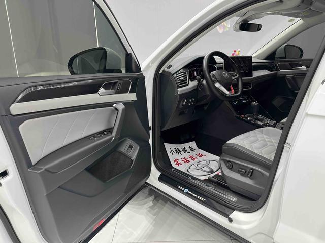 Volkswagen Tayron 2023, фото 16