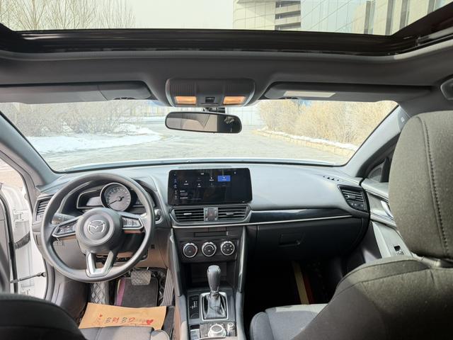 Mazda CX-4 2021, фото 16