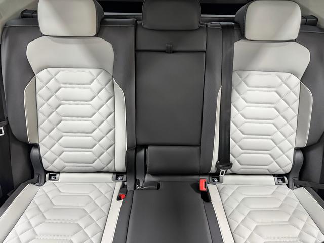 Volkswagen Tayron 2023, фото 15