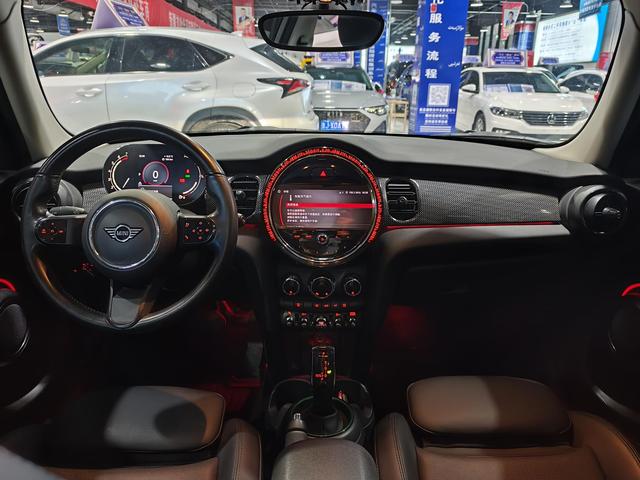 MINI Cooper 2022, фото 5