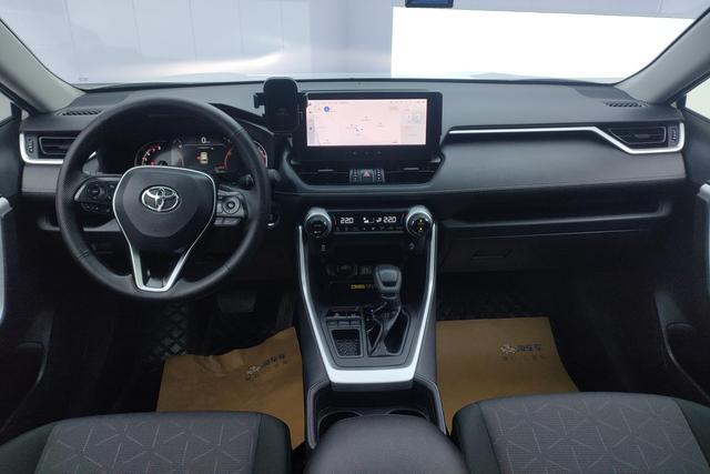 Toyota RAV4 2023, фото 14