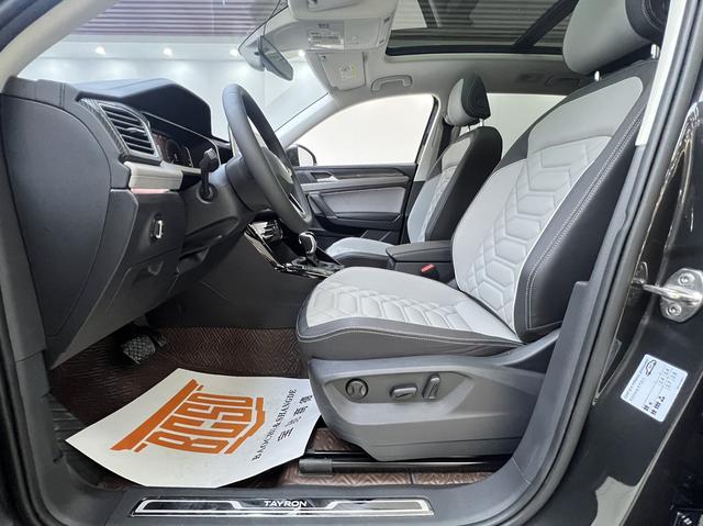 Volkswagen Tayron 2023, фото 15