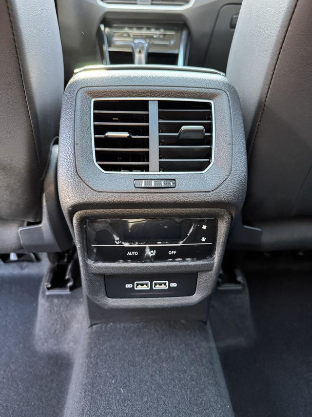 Volkswagen Tayron 2023, фото 16