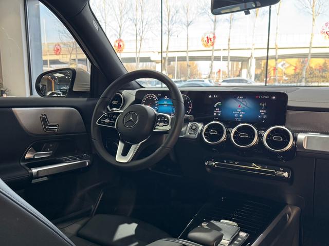 Mercedes-Benz GLB 2022, фото 14