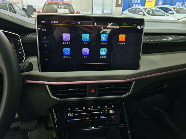 Volkswagen Tayron 2023, фото 9