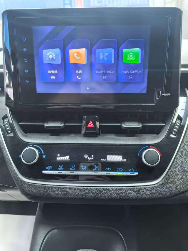 Toyota Corolla 2022, фото 17