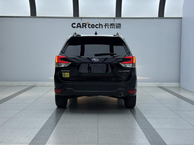 Subaru Forester 2021, фото 3