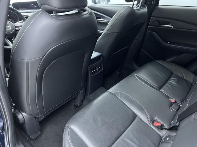 Mazda CX-30 2021, фото 17
