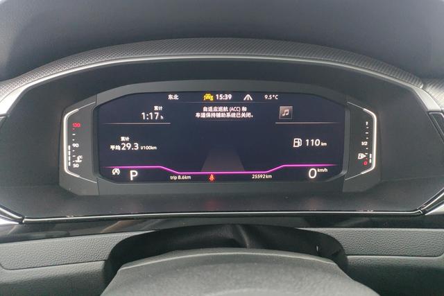 Volkswagen CC 2023, фото 17