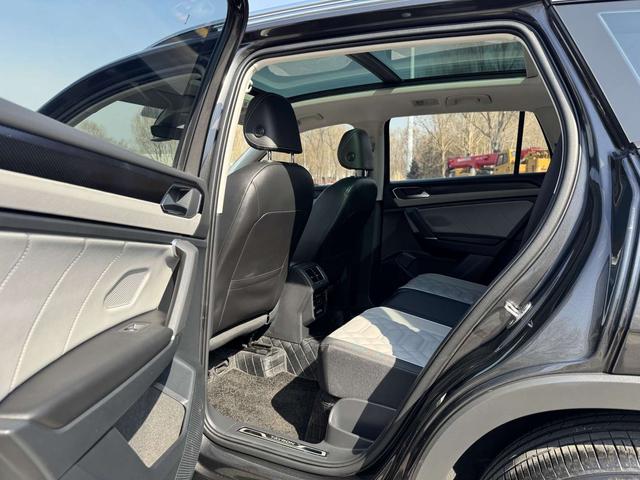 Volkswagen Tayron 2024, фото 9